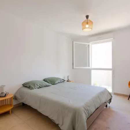 Le Sunny - Appt Climatise Avec Piscine *