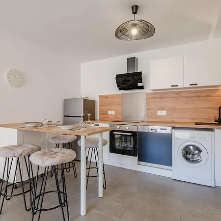 Le Sunny - Appt Climatise Avec Piscine Διαμέρισμα