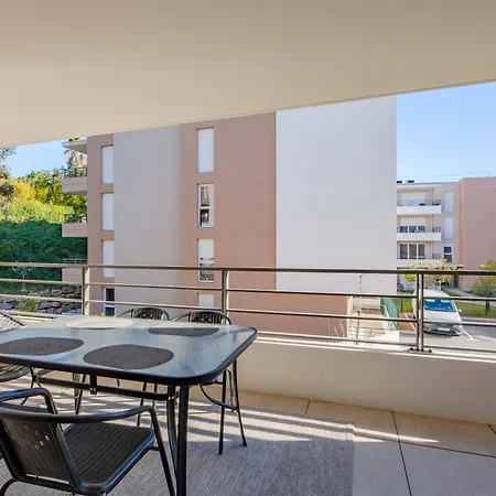 Le Sunny - Appt Climatise Avec Piscine Διαμέρισμα *