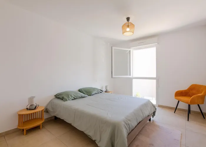 Le Sunny - Appt Climatise Avec Piscine *